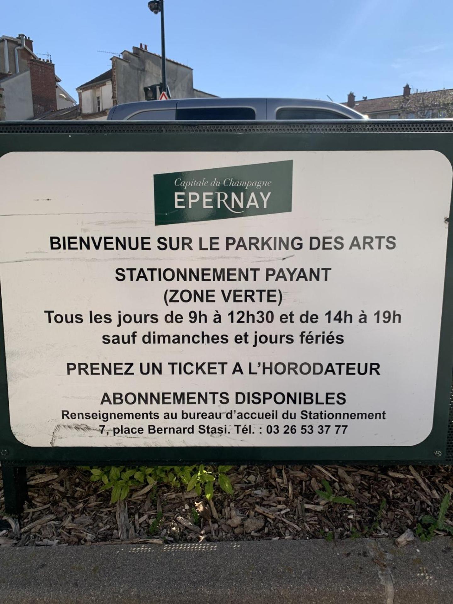 Le Champenois, Avenue De Champagne Apartman Épernay Kültér fotó